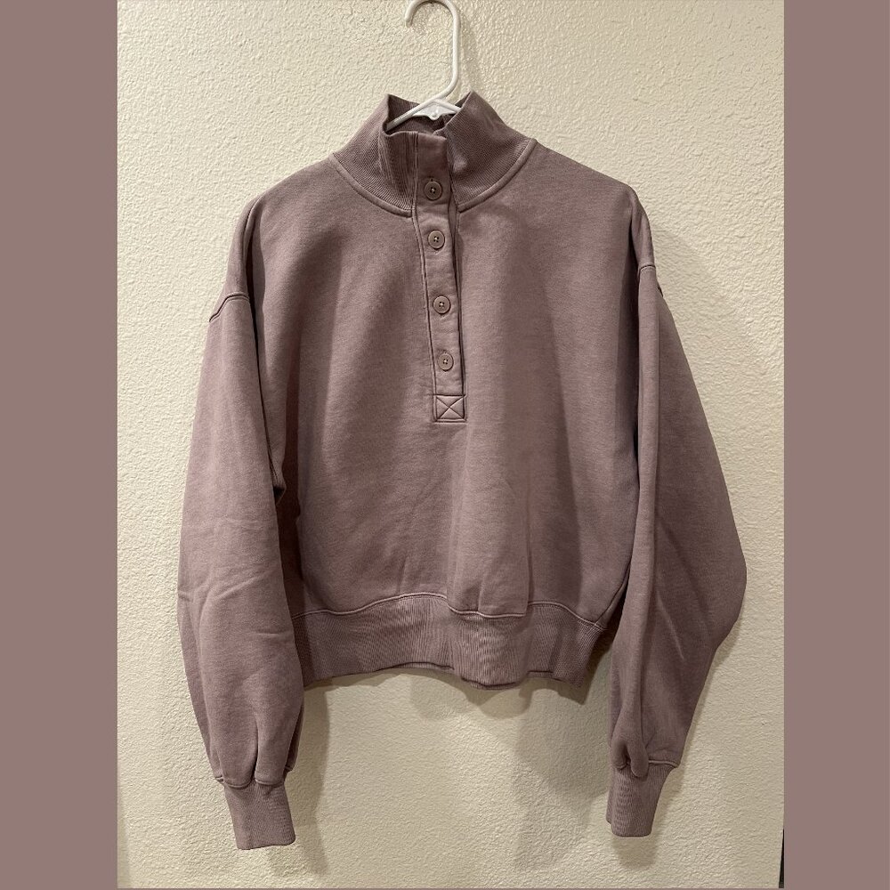 Aritzia Wilfred Fleece Button Sweatshirt | Faded Gull Grey